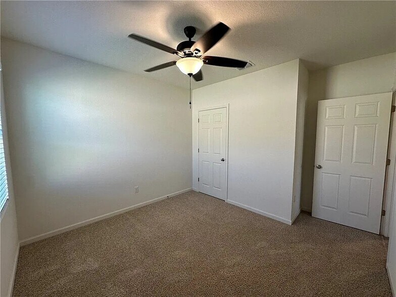 Building Photo - 4131 Keeson Cir