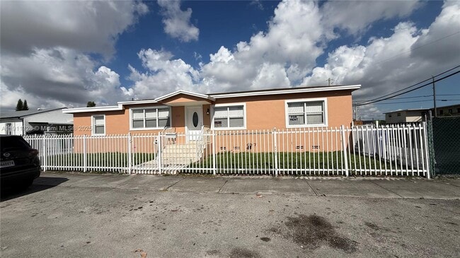 Primary Photo - 3211 NW 19th Terrace