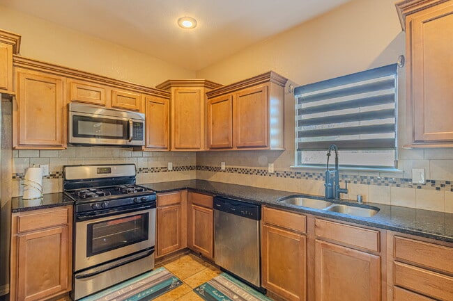 Building Photo - 3240 Peruvian Paso