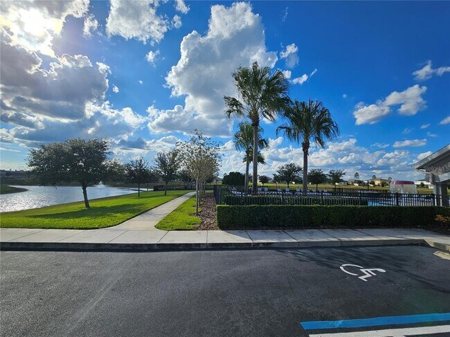 Building Photo - 9022 Wildflower Ln