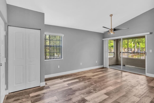 Building Photo - 2890 N Oakland Forest Dr