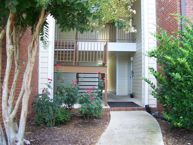 Building Photo - ELK RIDGE OF SOUTH VIEW CONDOMINUMS