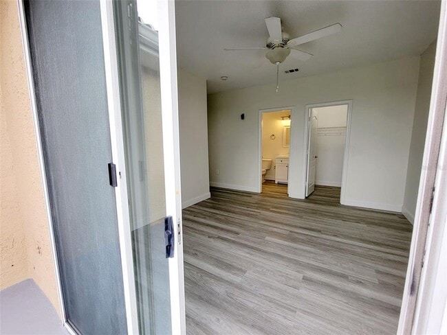 Building Photo - 12024 Villanova Dr