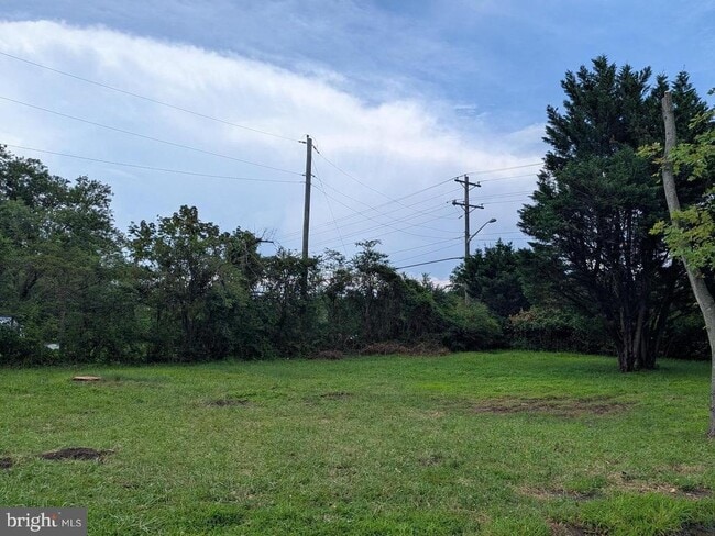 Building Photo - 8608 Linton Hall Rd