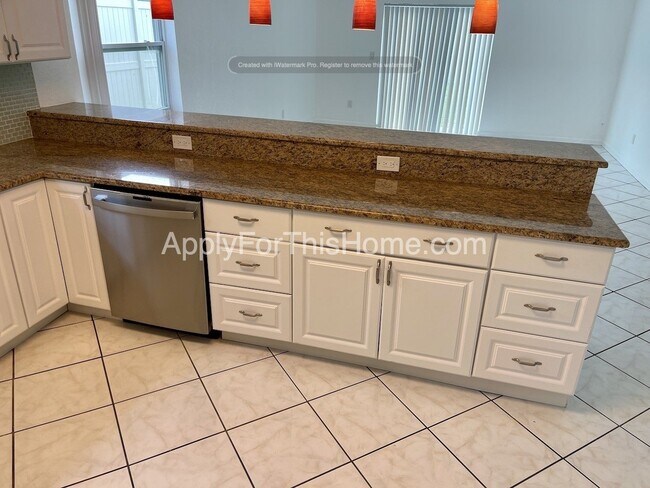 Building Photo - Single Family Home in Seminole