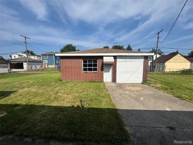 Building Photo - 4276 5th St