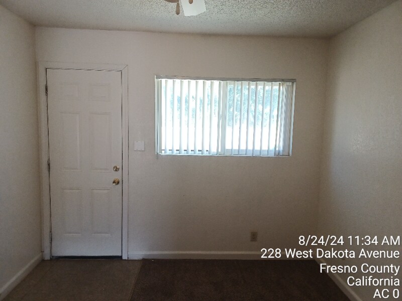 Building Photo - 222 W Dakota Ave