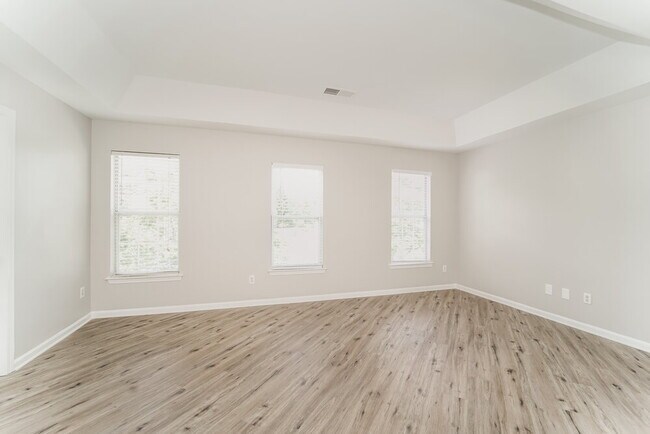 Building Photo - 1733 Josie St