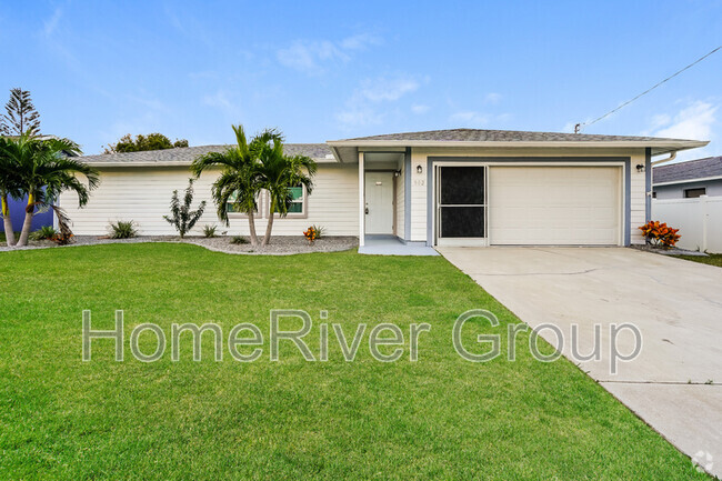 Building Photo - 902 SW 11th Ct