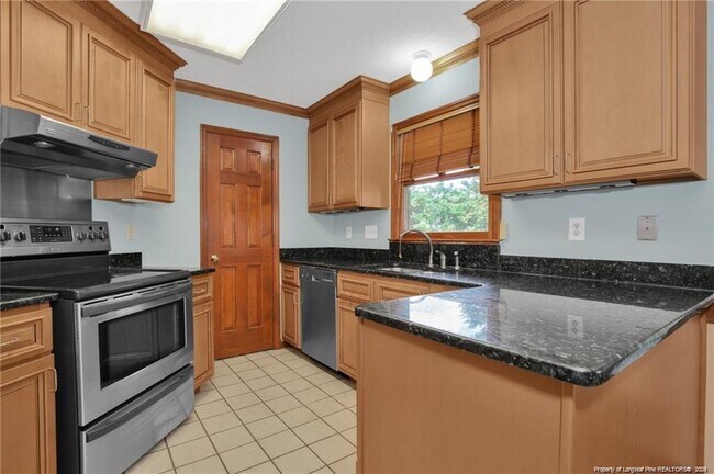 Building Photo - 5613 Monks Walk Ct