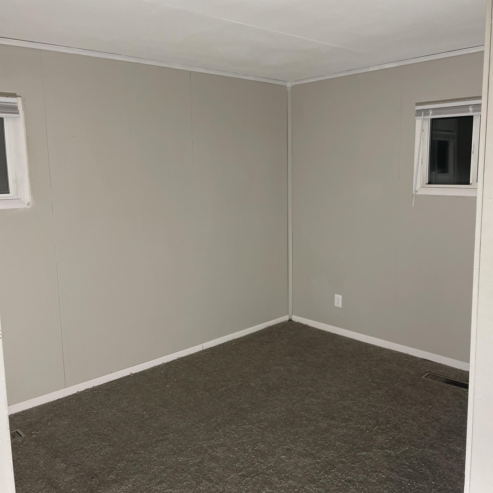 Building Photo - 1993 Rookwood Rd