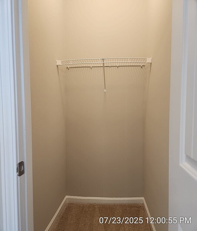 Building Photo - 64 Sunflower Cir NE