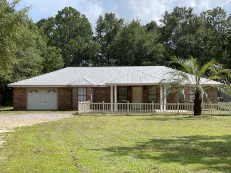 Building Photo - 5682 FL-20