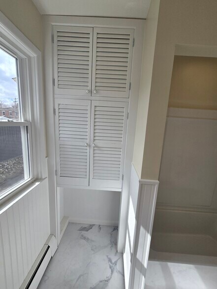 Linen Closet - 67 Cohoes Rd