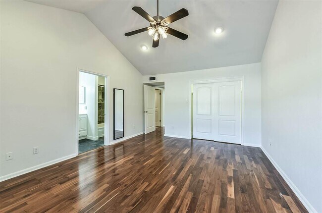 Building Photo - 1201 McDuffie St