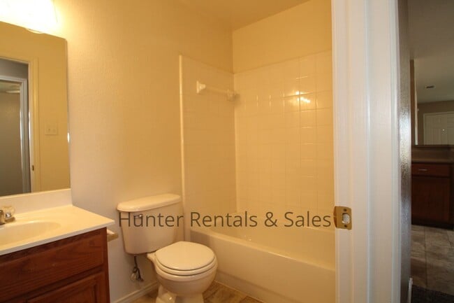Building Photo - Immaculate Harker Heights 3 Bedroom