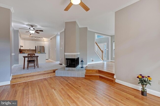 Building Photo - 16131 Parklawn Pl