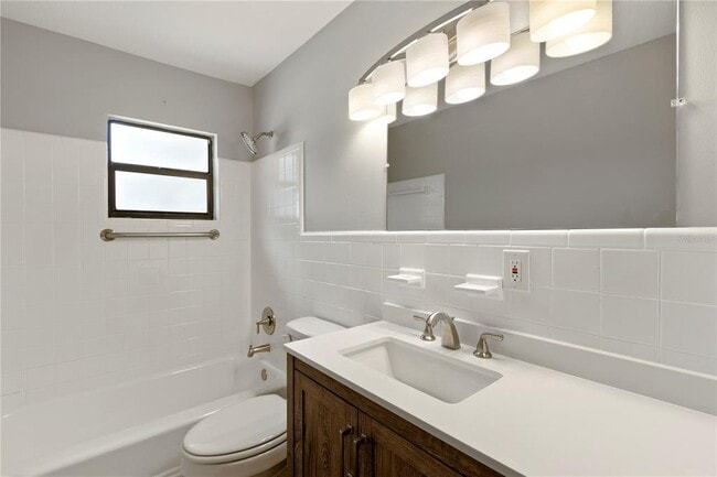 Building Photo - 36124 E Spring Lake Blvd