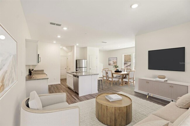 Building Photo - 2599 Grey Hawk Dr
