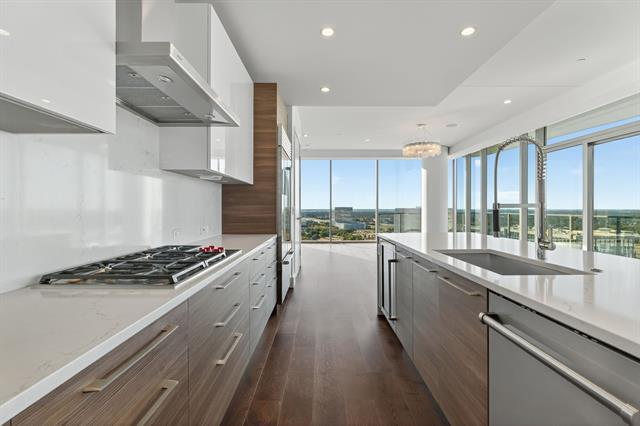 Building Photo - 7901 Windrose Ave.