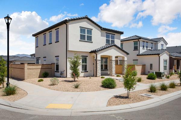 Building Photo - 672 W Cyn Pne Dr