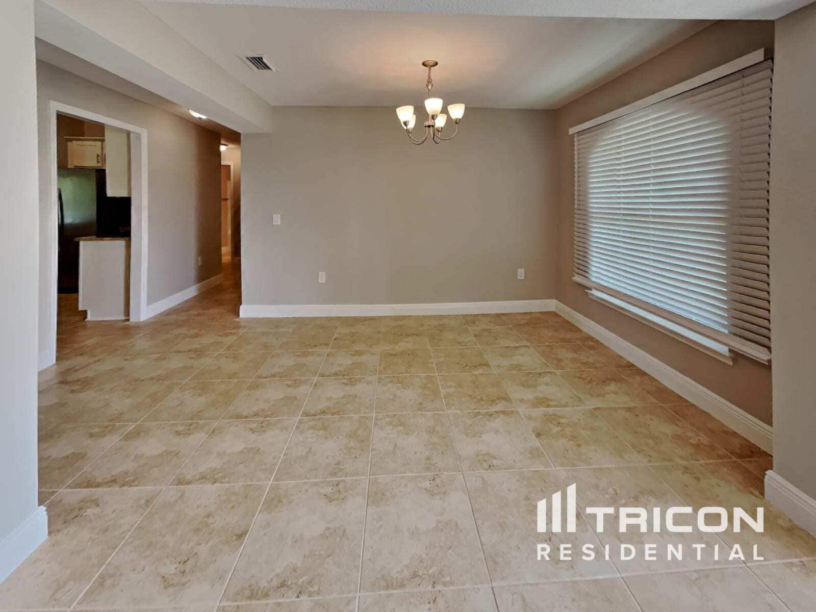 Building Photo - 27429 Tierra Del Fuego Cir