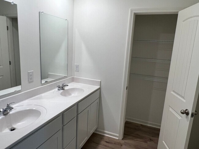 Building Photo - Newly Constructed Elston Floor plan 4 Bedroom / 2.5 Bath