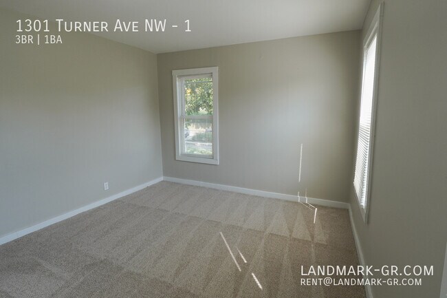 Building Photo - 1301 Turner Ave NW
