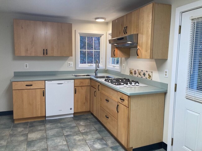 Building Photo - Cute 2 bedroom house in the countryside of Greencastle