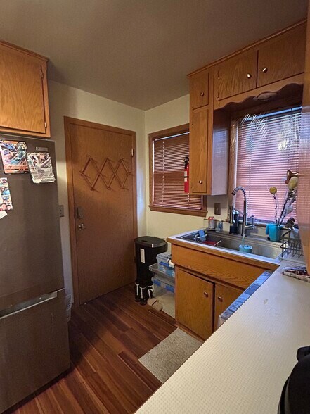 Building Photo - 1408 Winchell St