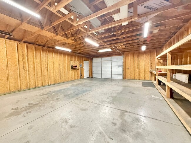 Building Photo - 821 Amburn Meadows Ln