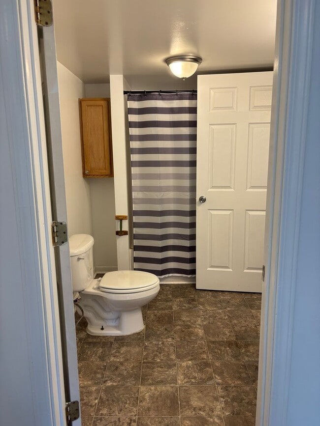 Building Photo - 2408 Brown St