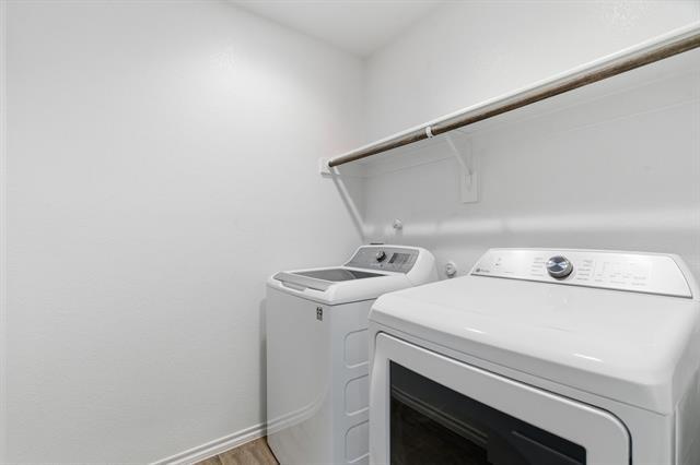 Building Photo - 301 Chickasaw Dr