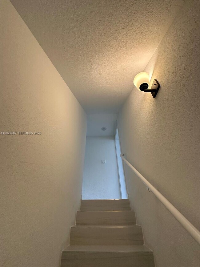 Building Photo - 14573 SW 261st Terrace