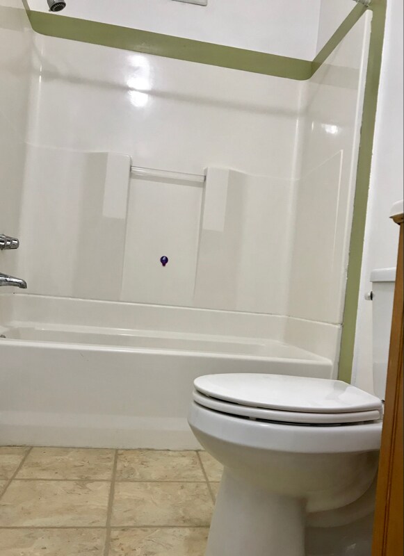 Building Photo - 575 White Mountain Hwy