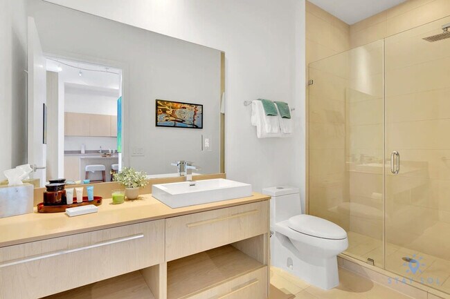 Building Photo - 4111 S Ocean Dr
