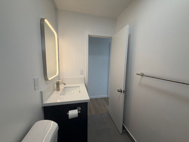 Building Photo - 509 Kawainui St