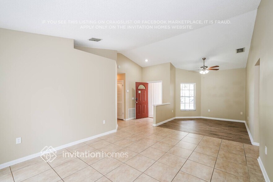 Building Photo - 12305 Huckleberry Ct