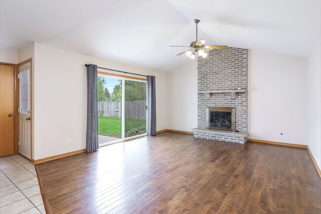 Building Photo - 5111 Wildflower Ct