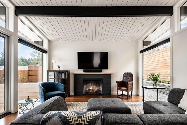 Building Photo - 1955 Mid-Century Modern extensively design...