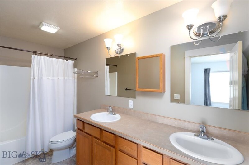 Building Photo - 4281 W Babcock St