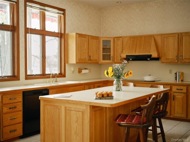 Building Photo - 136 Browning Blvd