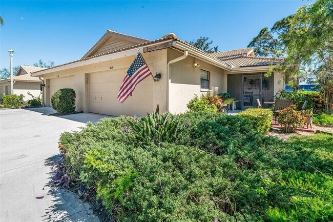 Primary Photo - 7183 Wood Creek Dr