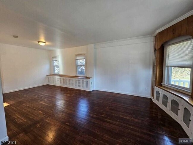 Building Photo - 482 Sterling Pl