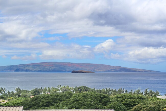 Building Photo - Modern Elegancy at Makali'i in Wailea – Fi...