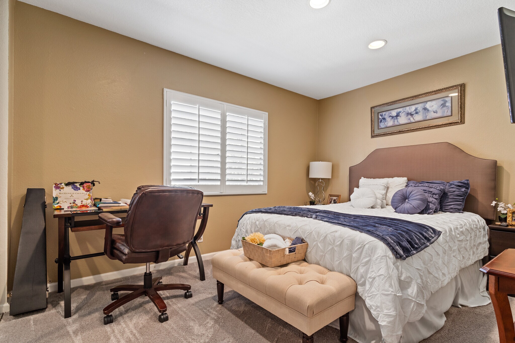 Building Photo - 4386 Willow Glen St