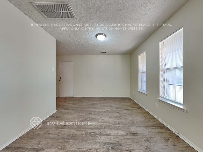 Building Photo - 8405 Pacific Pearl Dr