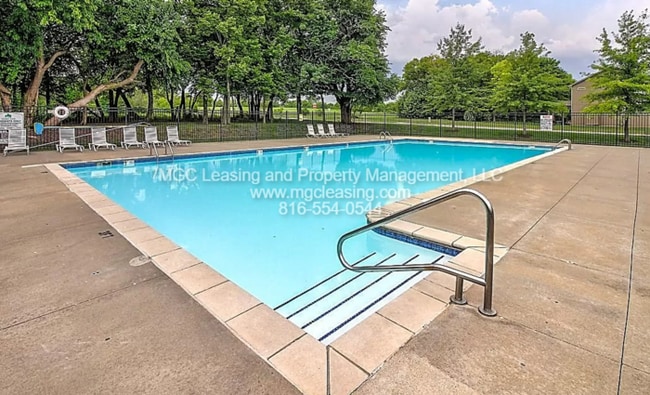 Building Photo - Timber Trails Townhome - Cupid’s Choice: $50 Monthly Savings + $500 Move-In Credit When You Sign ...