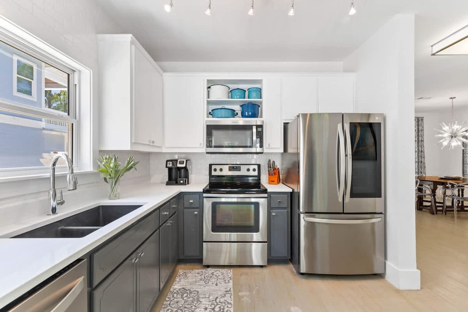 Building Photo - 429 Montigo Ave