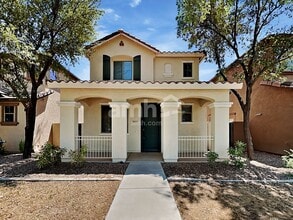 Building Photo - 3774 E Santa Fe Ln